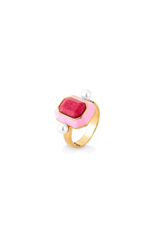Anel Oldie -  Esmalte Rosa, Feldspato Vermelho e Pérola - Coleção Inéditos Janeiro Banho: Folheado a Ouro