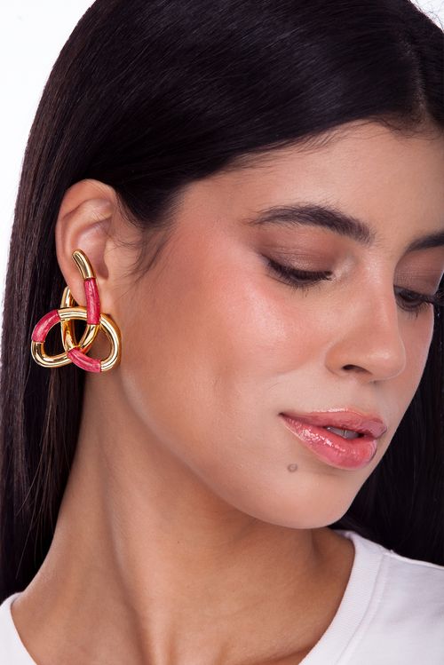 Brinco Vínculo - Feldspato Vermelho - Coleção TRAJEtos Banho: Folheado a Ouro