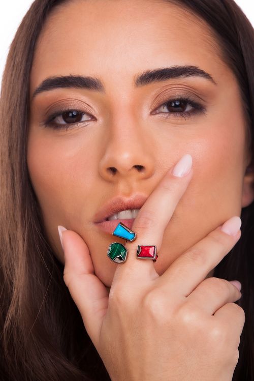 Anel Arcobaleno - Feldspato Vermelho, Haulita Turquesa, Malaquita e Cinza - Coleção Sublime Banho: Ródio Negro