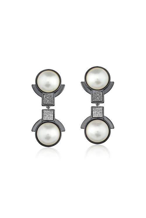 Brinco Blanc Classic - Pérola e Drusa Metalizada - Coleção Blanc Banho: Ródio Negro