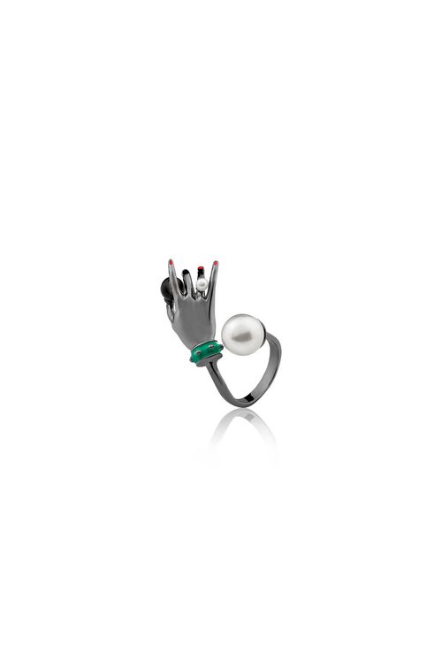 Anel Inès - Obsidiana Preta, Pérola e Esmalte Verde - Coleção Mademoiselle Banho: Ródio Negro