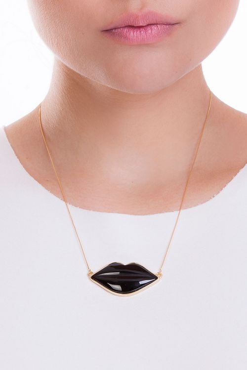 Colar Boca Kiss - Ônix - Coleção Kiss Me Banho: Folheado a Ouro