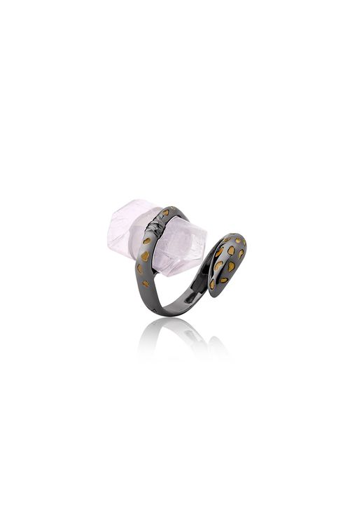 Anel Fauna - Quartzo Rosa - Coleção Origens Banho: Ródio Negro