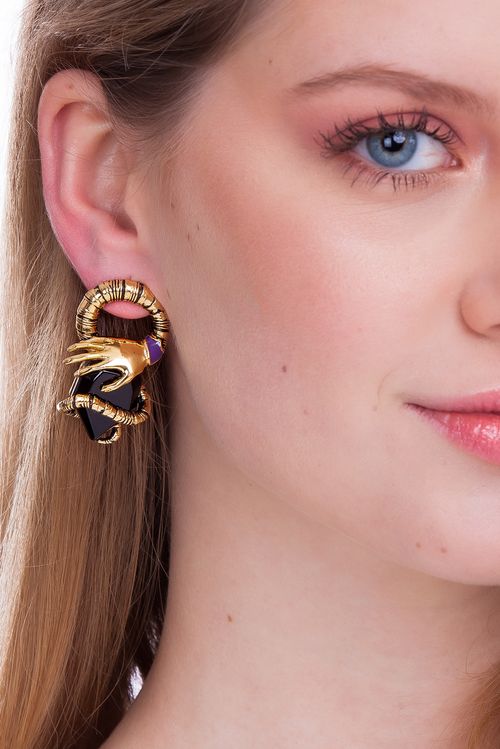 Brinco Encantado - Obsidiana Preta e Esmalte Roxo - Coleção Disney Malévola Banho: Folheado a Ouro
