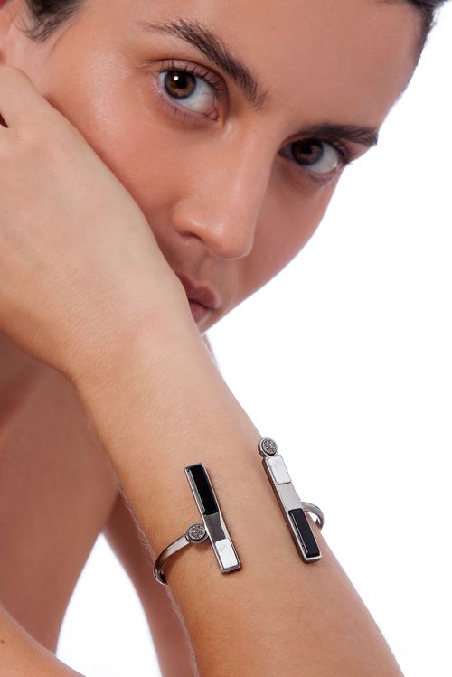 Pulseira Planck - Haulita Branca, Obsidiana Preta e Drusa Metalizada - Coleção Inéditos Março Banho: Ródio Negro