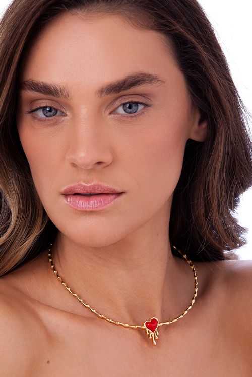 Colar Choker Fervor- Resina Vermelha - Coleção Flor e Ser Amor Banho: Folheado a Ouro