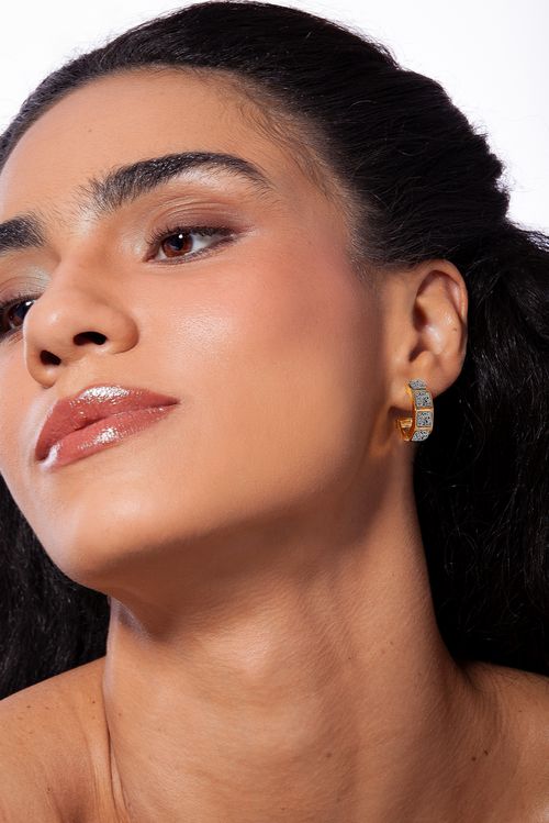 Brinco Argola Stone C - Drusa Metalizada - Coleção Ícones Banho: Folheado a Ouro