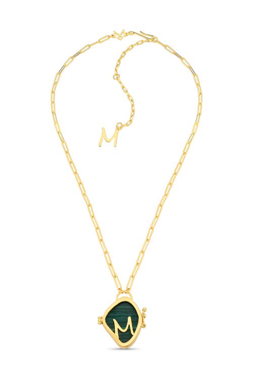 Colar Alfabeto M - Feldspato Vermelho, Haulita Turquesa, Obsidiana, Malaquita e Ágata Cinza Metalizada - Coleção Expressão Banho: Folheado a Ouro