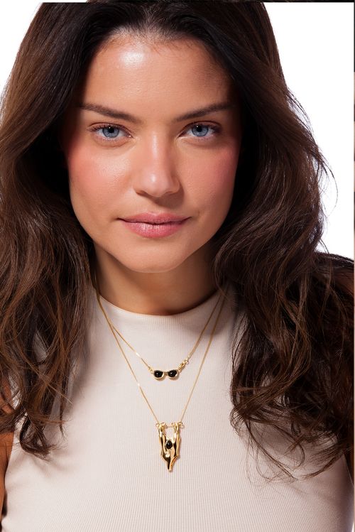 Colar Escapulário Verão - Obsidiana Preta - Coleção Dolce Tropicália Verão Banho: Folheado a Ouro