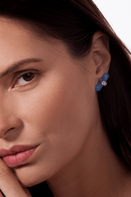 Brinco Knot Petit - Labradorita Azul Claro - Coleção In Love Banho: Ródio Negro
